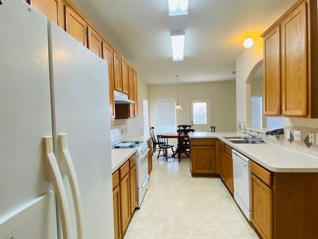 2018 Running Brook Lane, Pearland, TX 77584