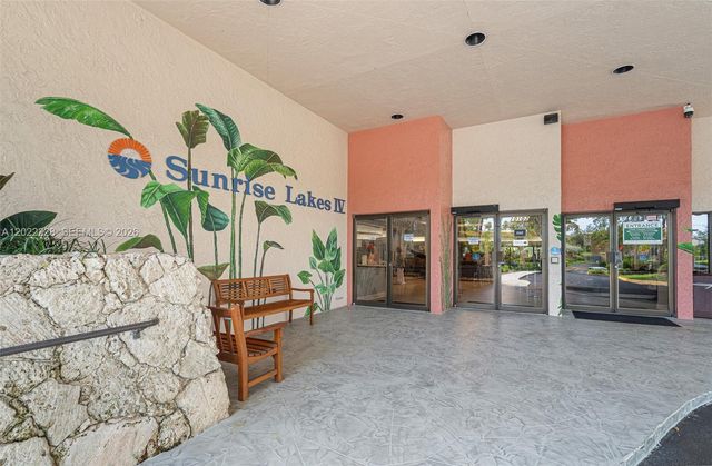 10130 Sunrise Lakes Blvd 210, Sunrise, FL 33322