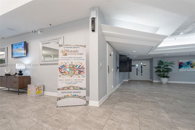10130 Sunrise Lakes Blvd 210, Sunrise, FL 33322