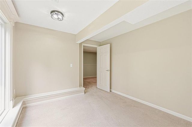 1305 SW Graystone Circle, Grain Valley, MO 64029