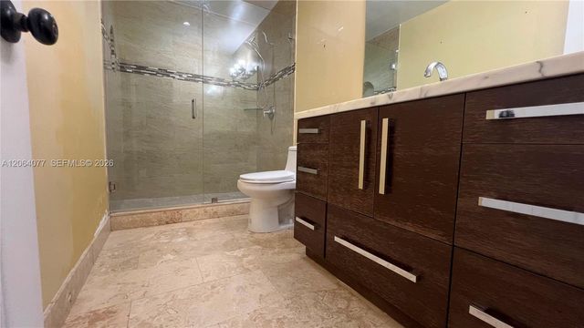 6550 SW 8th Street, Pembroke Pines, FL 33023
