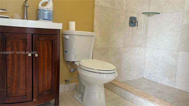 6550 SW 8th Street, Pembroke Pines, FL 33023