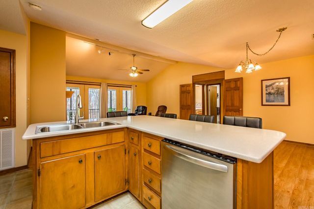 350 Skyline Drive, Greers Ferry, AR 72067