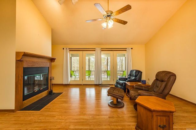 350 Skyline Drive, Greers Ferry, AR 72067