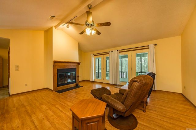 350 Skyline Drive, Greers Ferry, AR 72067