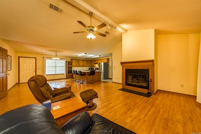 350 Skyline Drive, Greers Ferry, AR 72067