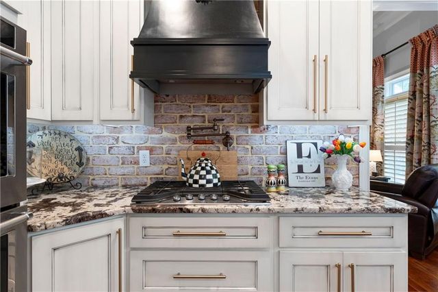 31 Heartwood Drive SW, Cartersville, GA 30120