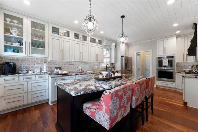 31 Heartwood Drive SW, Cartersville, GA 30120