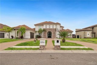 12916 N 38th Street, Edinburg, TX 78541