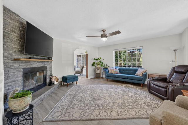 765 Hamlett Pl, Colfax, CA 95713