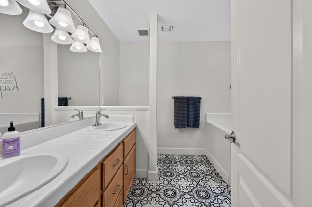 765 Hamlett Pl, Colfax, CA 95713