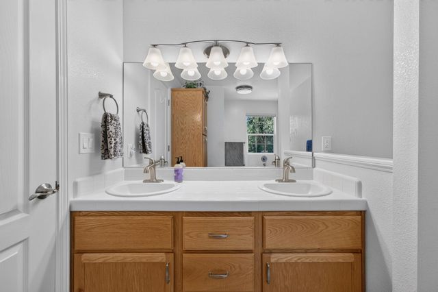 765 Hamlett Pl, Colfax, CA 95713