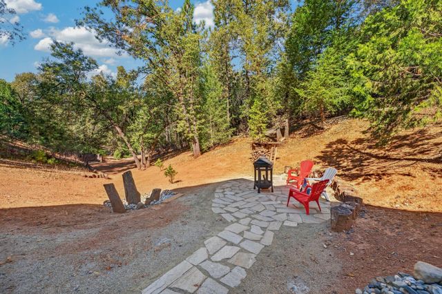 765 Hamlett Pl, Colfax, CA 95713