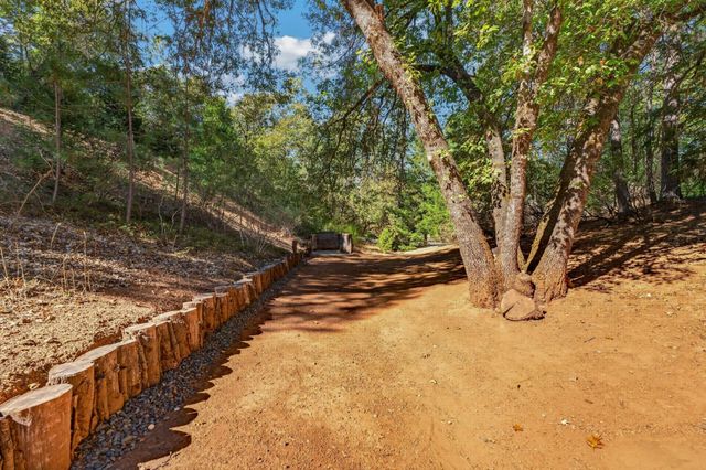 765 Hamlett Pl, Colfax, CA 95713