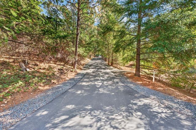 765 Hamlett Pl, Colfax, CA 95713