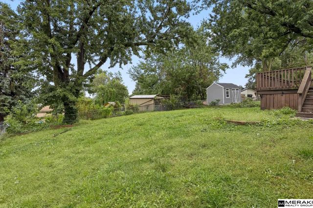 5935 S 140th Avenue, Omaha, NE 68137