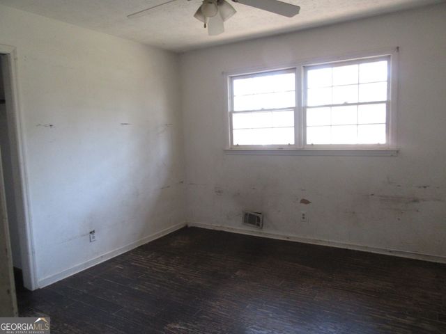 4043 Lithia Way, Lithia Springs, GA 30122