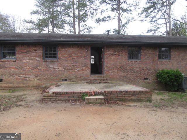 4043 Lithia Way, Lithia Springs, GA 30122