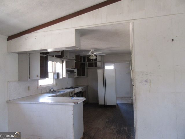 4043 Lithia Way, Lithia Springs, GA 30122