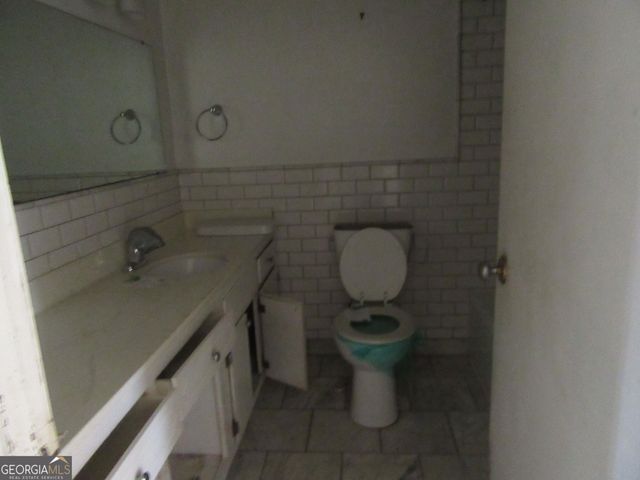 4043 Lithia Way, Lithia Springs, GA 30122