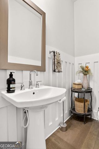 4302 Parkside Place, Atlanta, GA 30342