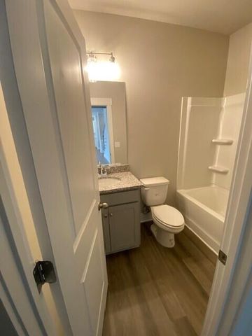 5015 Wellesley Drive 200, Ooltewah, TN 37363
