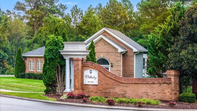 5015 Wellesley Drive 200, Ooltewah, TN 37363