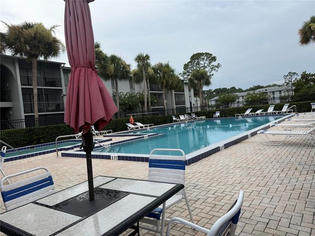 927 S PINE RIDGE CIRCLE 927, Sanford, FL 32773