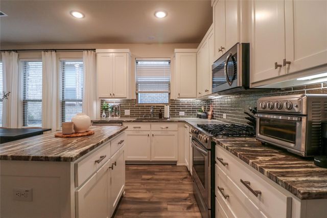 264 Spring Hill Road, Flower Mound, TX 75028