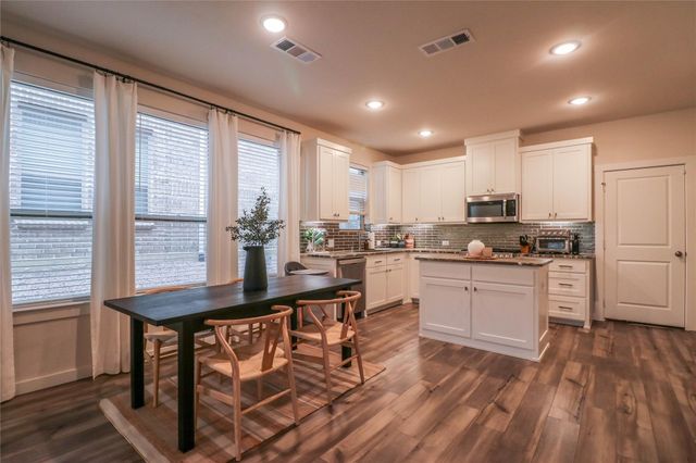 264 Spring Hill Road, Flower Mound, TX 75028