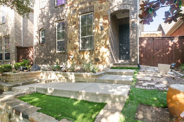 2450 Sunderland Lane, Lewisville, TX 75067
