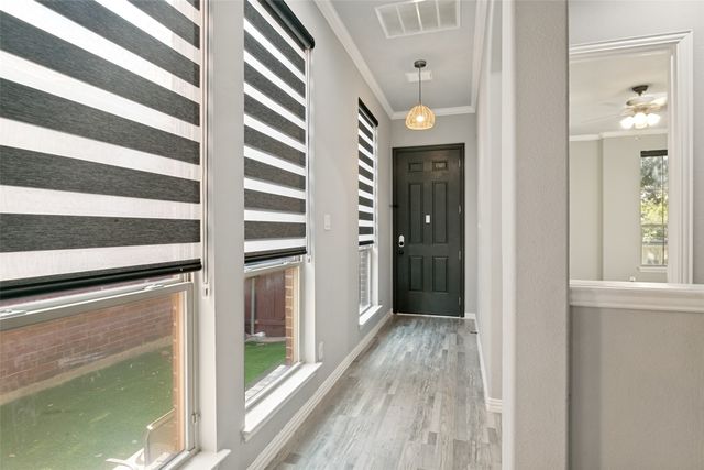 2450 Sunderland Lane, Lewisville, TX 75067