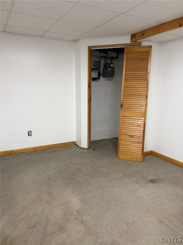 200 Gifford Parkway, Syracuse, NY 13214