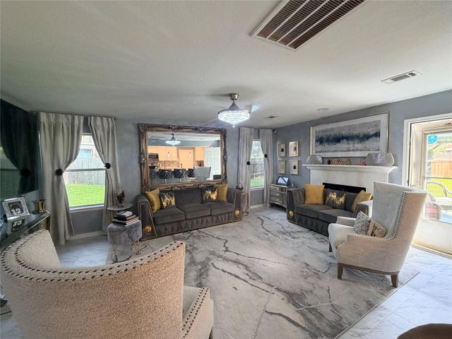 118 Highland Street, Texas City, TX 77591