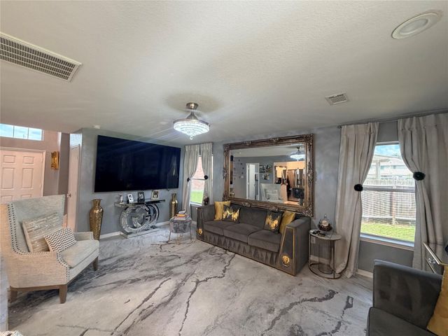 118 Highland Street, Texas City, TX 77591