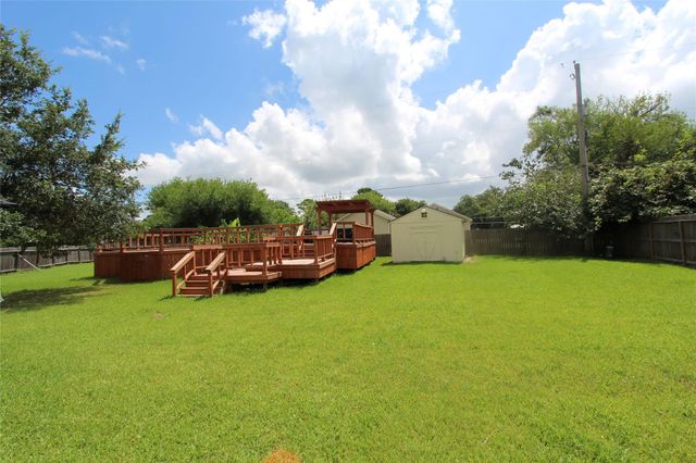 118 Highland Street, Texas City, TX 77591