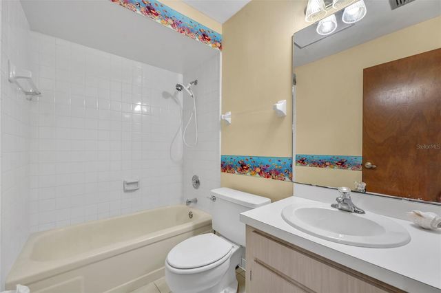 2183 BENT OAK DRIVE, Apopka, FL 32712