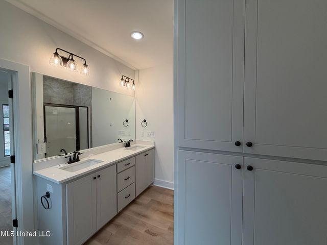 204 Anderson Oaks Drive, Pearl, MS 39208