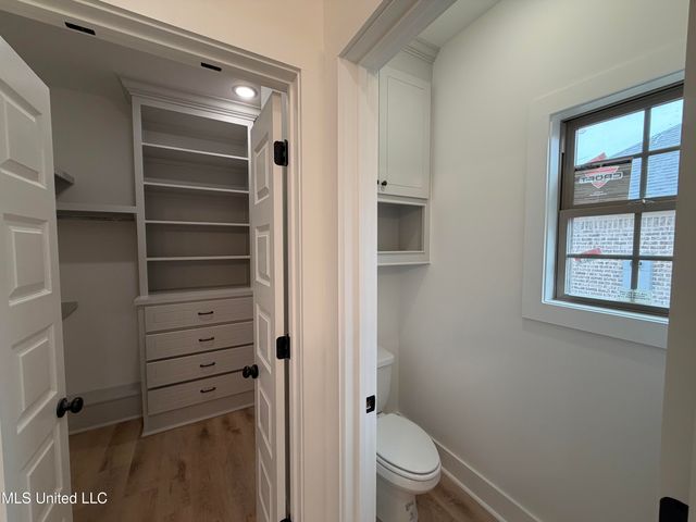 204 Anderson Oaks Drive, Pearl, MS 39208