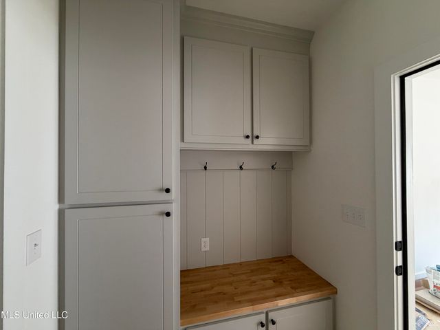 204 Anderson Oaks Drive, Pearl, MS 39208