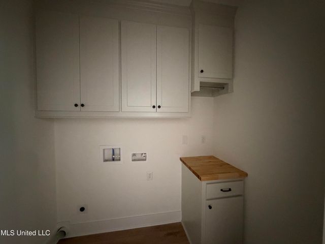 204 Anderson Oaks Drive, Pearl, MS 39208