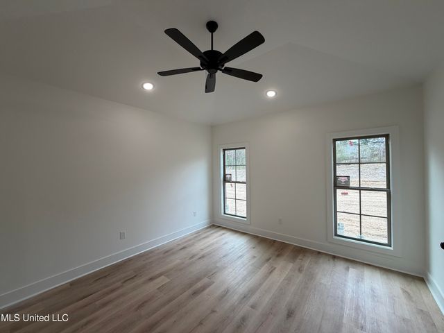 204 Anderson Oaks Drive, Pearl, MS 39208