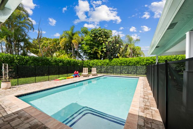3333 NW 26th Court, Boca Raton, FL 33434
