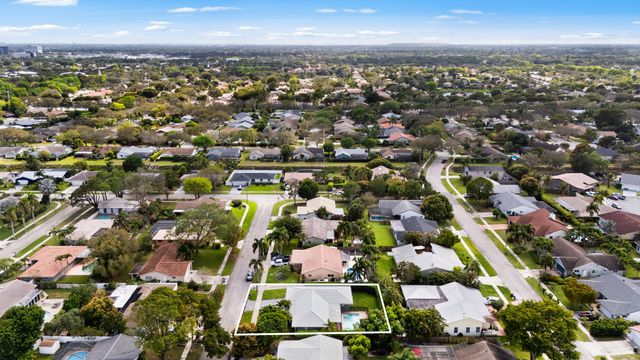 3333 NW 26th Court, Boca Raton, FL 33434
