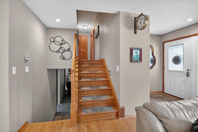 5576 Auchter Lane, Waunakee, WI 53597