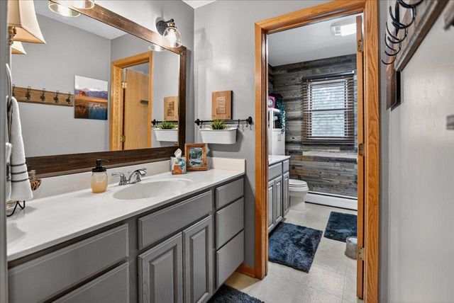 5576 Auchter Lane, Waunakee, WI 53597