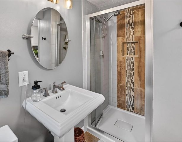 5576 Auchter Lane, Waunakee, WI 53597