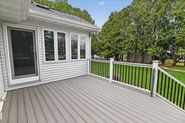 5576 Auchter Lane, Waunakee, WI 53597