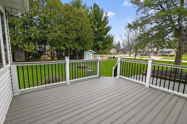 5576 Auchter Lane, Waunakee, WI 53597