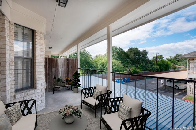 2611 Eisenhauer, San Antonio, TX 78209